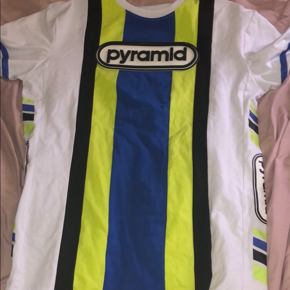 Pyramid shirt